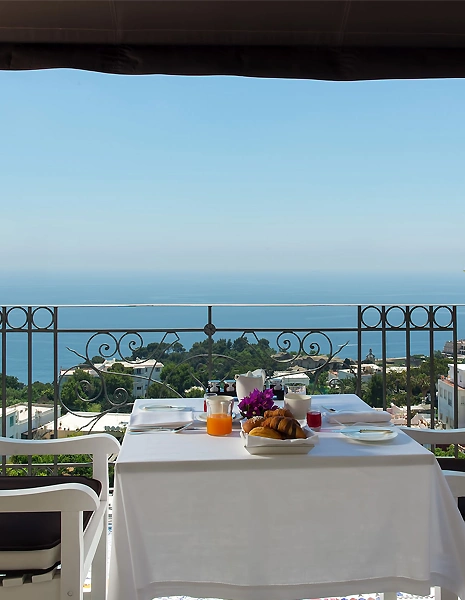 Weddings in Capri – Capri Tiberio Palace Weddings in Capri – Capri Tiberio Palace