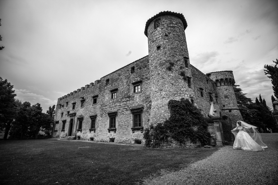 Castle in Gaiole in chianti, catholic church