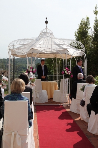 Outdoor Weddings in Tuscany