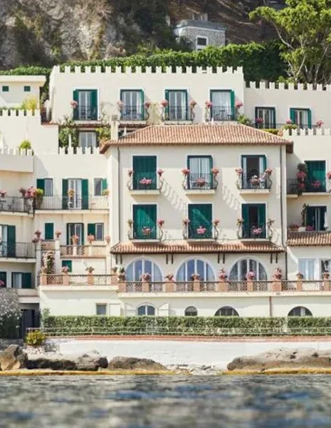 Beachfront weddings in Sicily – Belmond Villa Sant’Andrea Beachfront weddings in Sicily – Belmond Villa Sant’Andrea