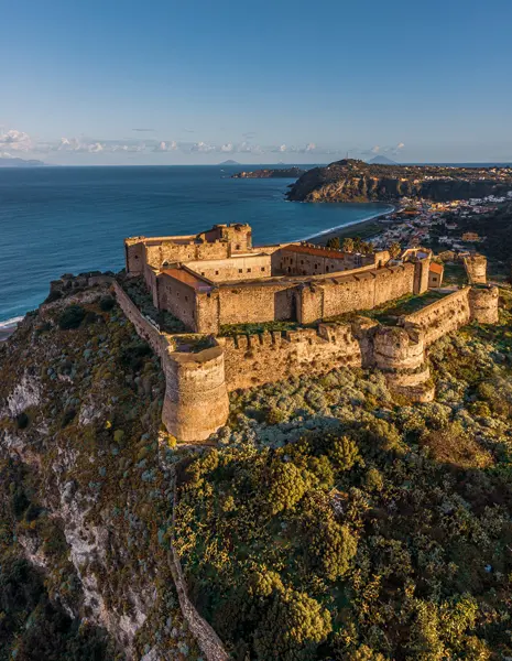 Weddings in Milazzo – Castello di Milazzo Weddings in Milazzo – Castello di Milazzo