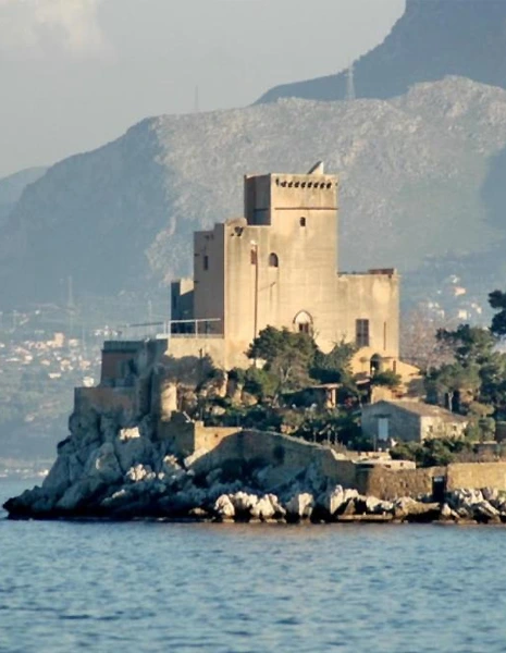 Weddings in Sicily – Castello di Solanto Weddings in Sicily – Castello di Solanto